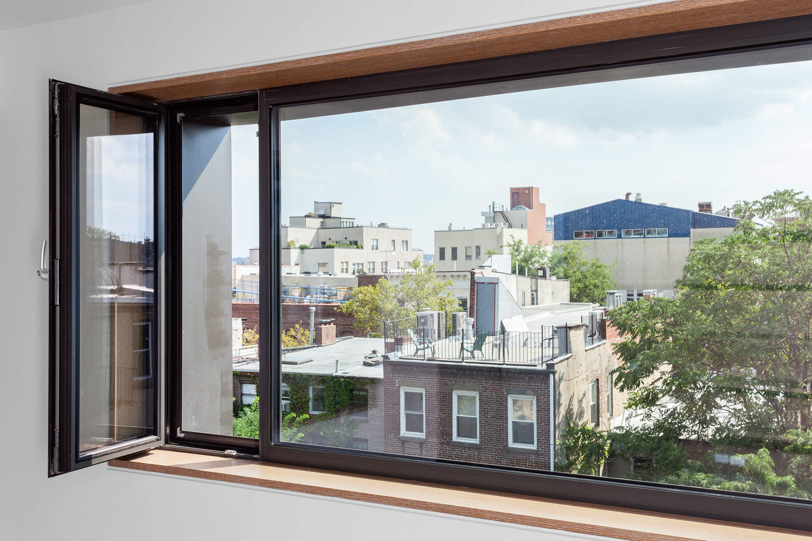 Fenêtre inclinable et tournante à battants en verre pour le bâtiment résidentiel commercial TP-W-Tt002