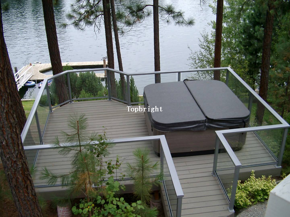 Balcon_railing_aluminium_glass_decking (4)